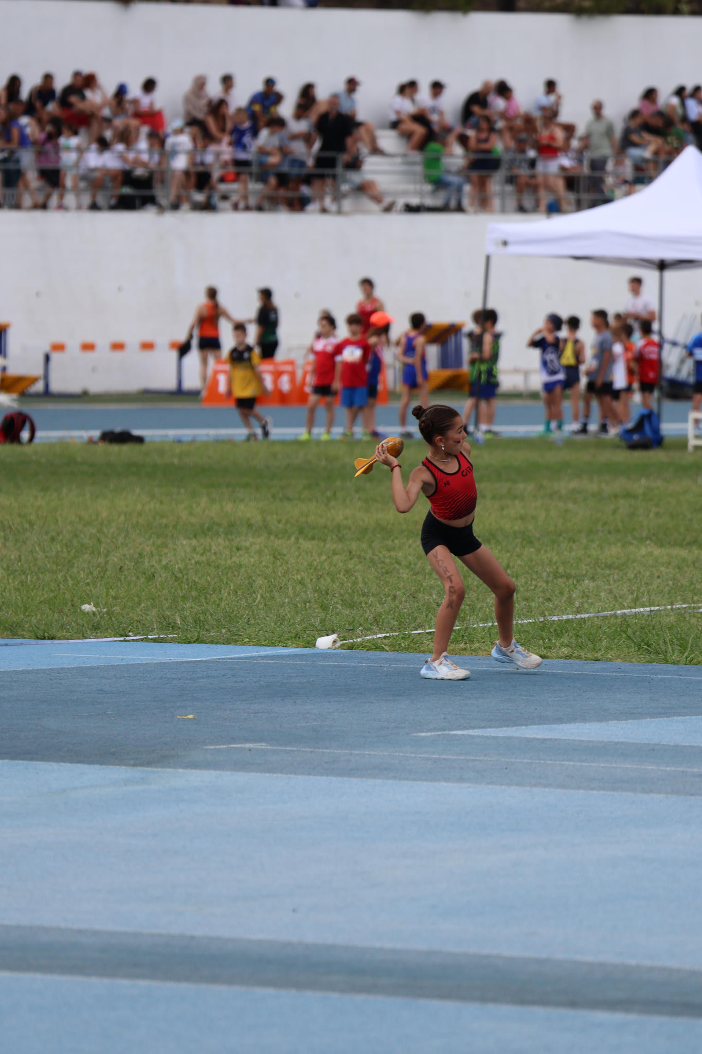 Club Atletisme Badalona - Escola